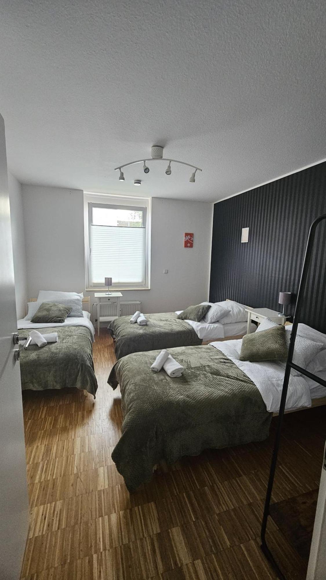 80 M2 Moderne Und Zentrale Wohnung In Hannover Mit Eigenem Parkplatz Buitenkant foto